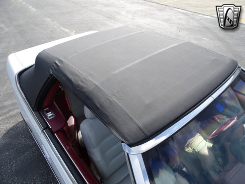 Used 1994 Chrysler LeBaron GTC image 27