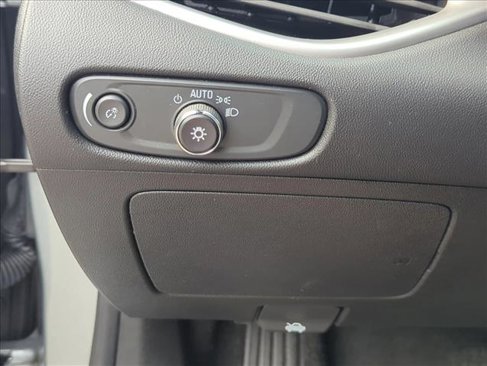 Used 2024 Chevrolet Malibu LT image 14