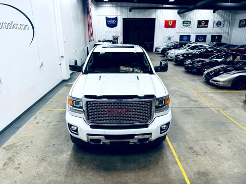 Used 2016 GMC Sierra 2500 Denali w/ Duramax Plus Package image 2