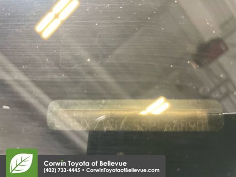 Used 2011 BMW X5 xDrive35d image 28