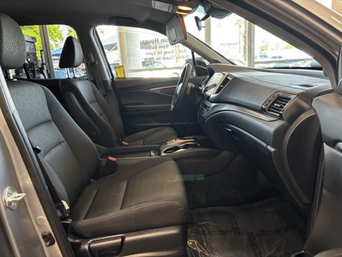 Used 2020 Honda Ridgeline Sport image 10