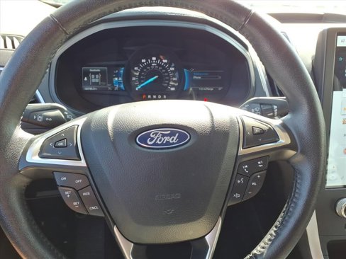 Used 2024 Ford Edge SEL image 20