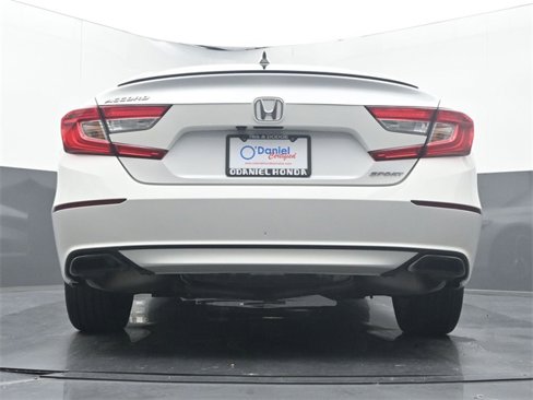 Used 2022 Honda Accord Sport image 10