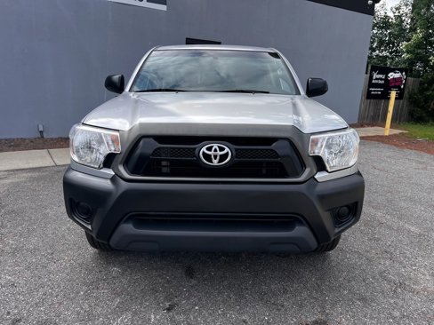 Used 2012 Toyota Tacoma 2WD Regular Cab image 2