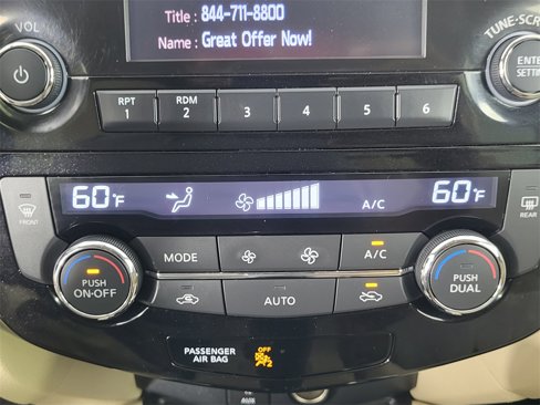 Used 2016 Nissan Rogue SV image 17