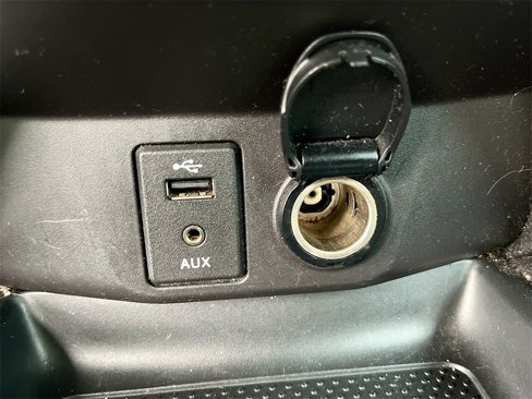 Used 2016 Nissan Rogue SL image 19