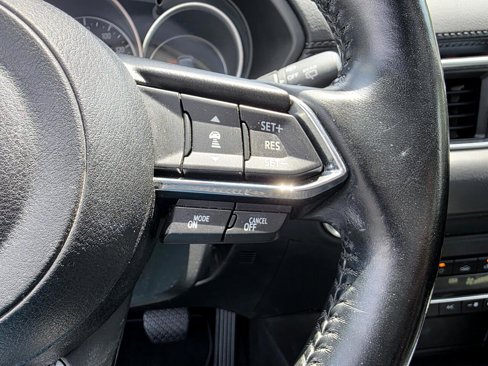 Used 2019 MAZDA CX-5 Touring image 21