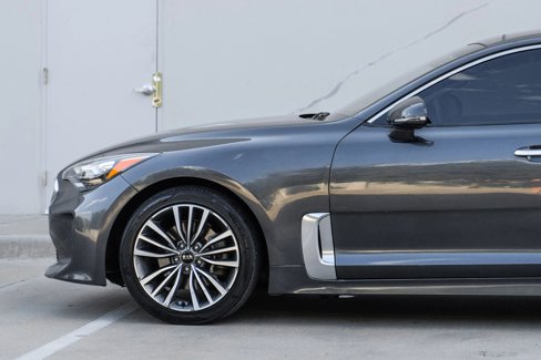 Used 2019 Kia Stinger Premium image 8