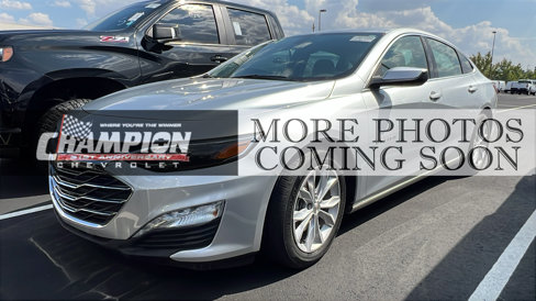 Used 2021 Chevrolet Malibu LT image 1