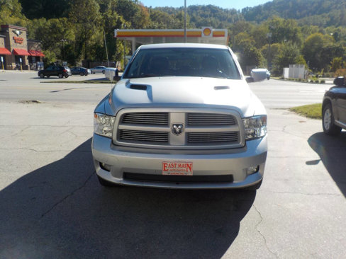 Used 2012 RAM 1500 Sport w/ Sport Premium Group image 7