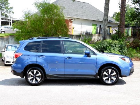 Used 2017 Subaru Forester 2.5i Premium image 25