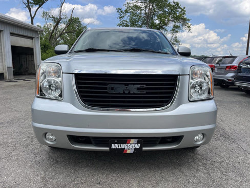 Used 2012 GMC Yukon XL SLT w/ SLT-2 Equipment Package image 2