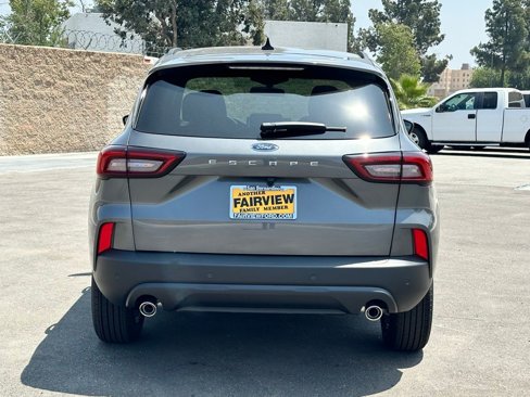 New 2025 Ford Escape ST-Line image 4