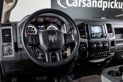 Used 2018 RAM 2500 Tradesman w/ Chrome Appearance Group image 15