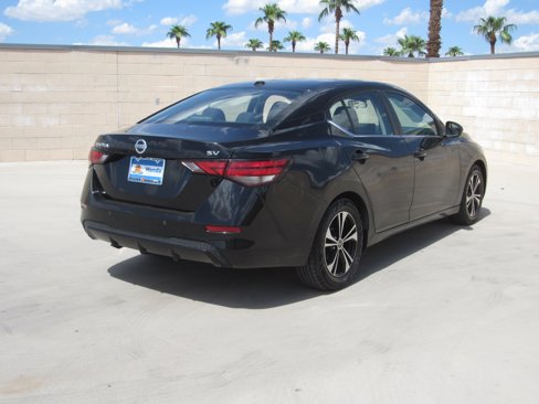 Used 2022 Nissan Sentra SV image 5