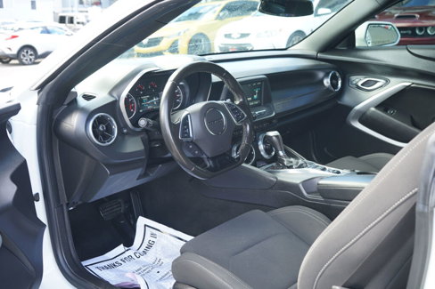 Used 2018 Chevrolet Camaro LT image 12