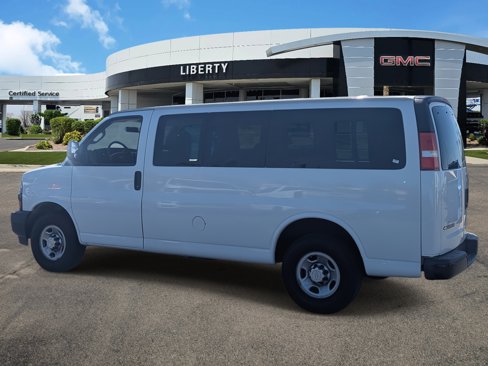 Used 2018 Chevrolet Express 2500 LS image 28