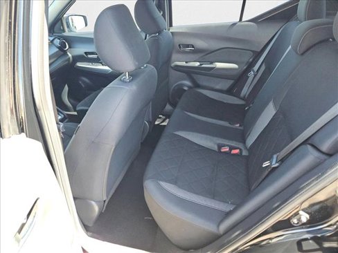 Used 2020 Nissan Kicks SV image 17
