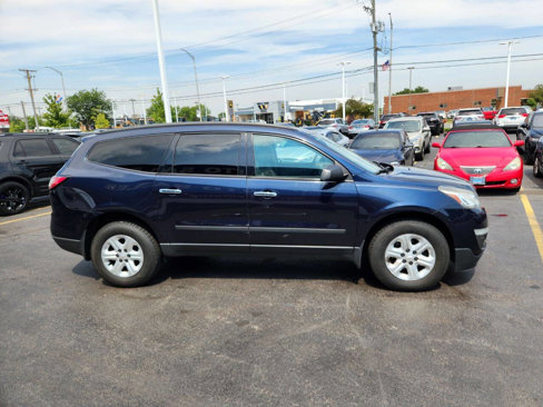Used 2015 Chevrolet Traverse LS image 9