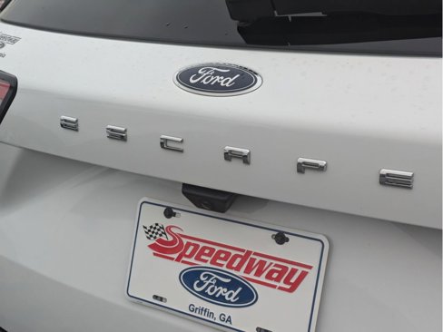Certified 2022 Ford Escape SE w/ Convenience Package image 8