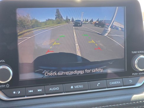Used 2023 Nissan Rogue SV image 26