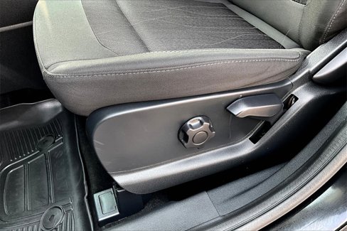 Used 2022 Ford EcoSport SE w/ SE Convenience Package image 38