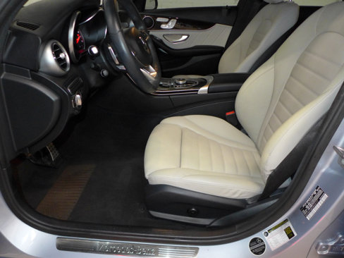 Used 2018 Mercedes-Benz C 300 Sedan image 44