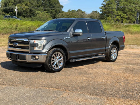 Used 2016 Ford F150 Lariat w/ Equipment Group 502A Luxury image 1