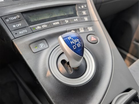 Used 2010 Toyota Prius Five image 16