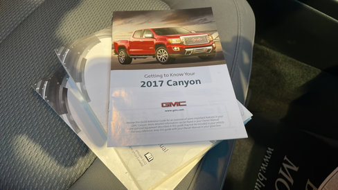 Used 2017 GMC Canyon 4x4 Extended Cab w/ Convenience Package image 43
