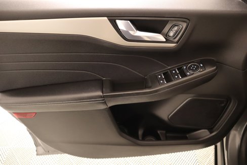 Used 2022 Ford Escape SEL image 15