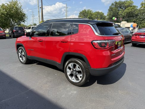 Used 2018 Jeep Compass Limited image 4
