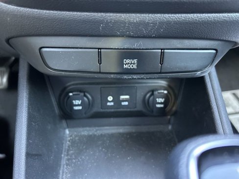 Used 2022 Hyundai Accent SEL image 13