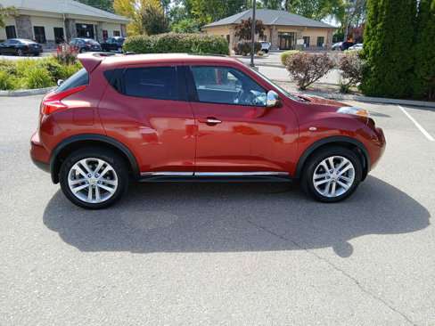 Used 2011 Nissan Juke SV w/ Chrome Pkg image 6