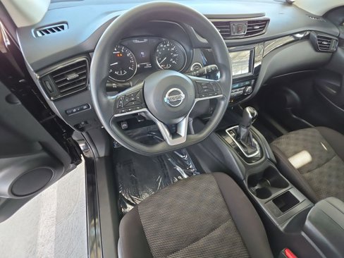 Used 2018 Nissan Rogue Sport SV image 10