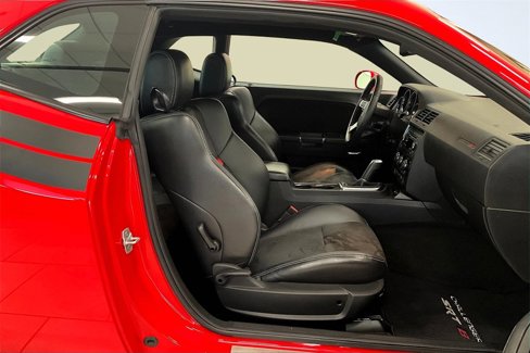Used 2009 Dodge Challenger SRT8 image 5