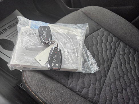 Used 2020 Chevrolet Equinox LT image 8