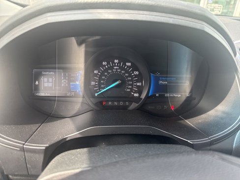 Used 2024 Ford Edge Titanium image 10