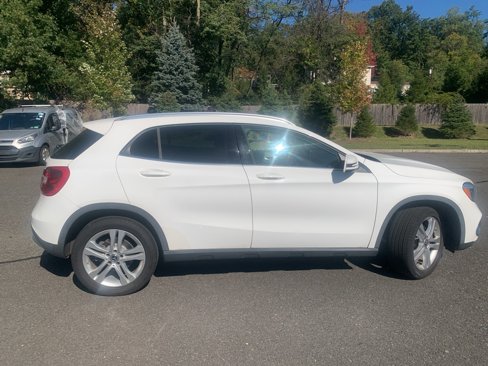Used 2020 Mercedes-Benz GLA 250 4MATIC image 4