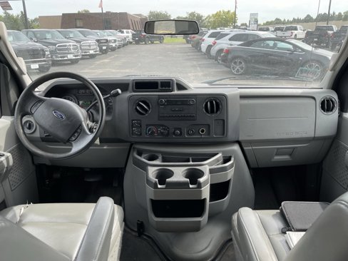 Used 2009 Ford E-350 and Econoline 350 XLT image 33