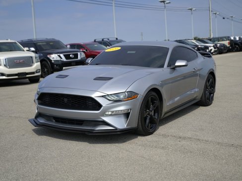 Used 2020 Ford Mustang Premium image 15