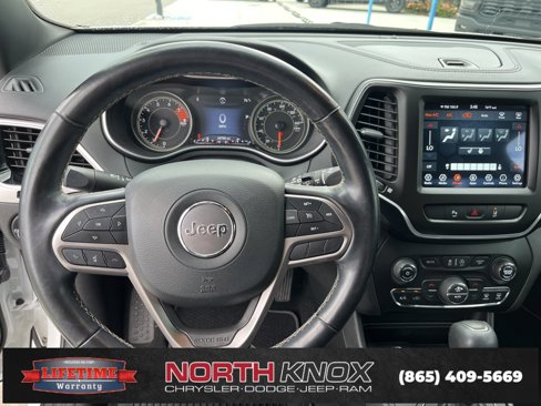 Used 2021 Jeep Cherokee Latitude Lux 80th Anniv w/ Quick Order Package 26U 80TH image 9