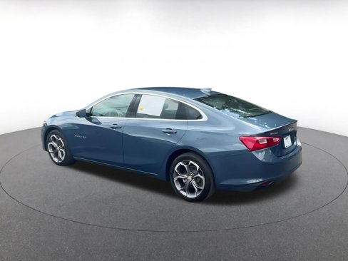 Used 2024 Chevrolet Malibu LT image 9