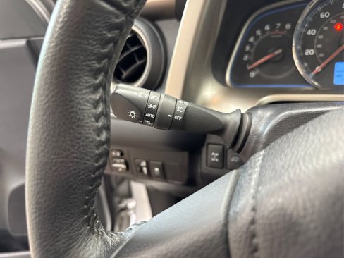 Used 2015 Toyota RAV4 Limited image 28