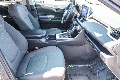 Used 2024 Toyota RAV4 XLE image 21