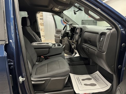 Used 2020 Chevrolet Silverado 1500 Custom Trail Boss w/ Custom Convenience Package image 35