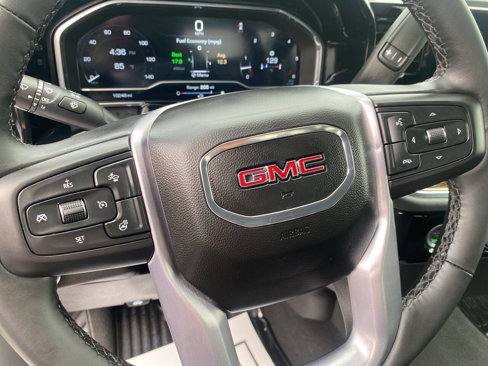 Used 2023 GMC Sierra 1500 SLE image 24