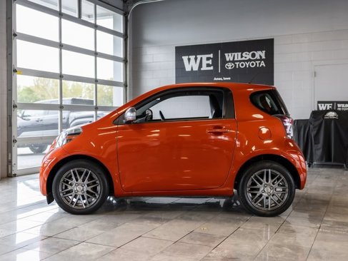 Used 2012 Scion iQ image 1