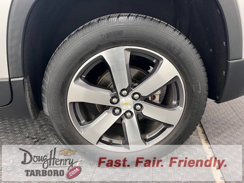 Used 2018 Chevrolet Traverse LT image 24