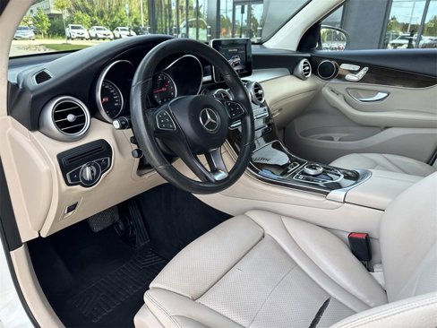 Used 2017 Mercedes-Benz GLC 300 image 17